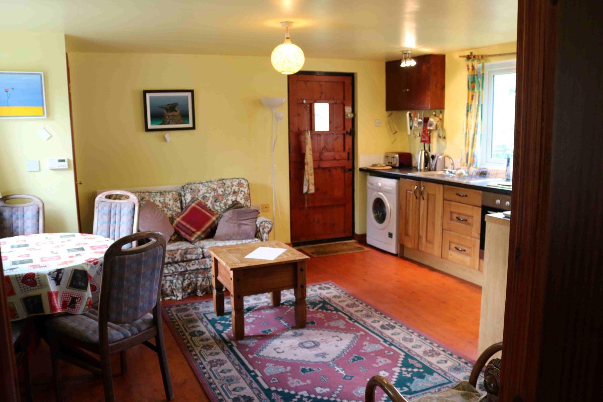 Cottage, Ireland, Includes Continental Breakfast Cushendall Extérieur photo